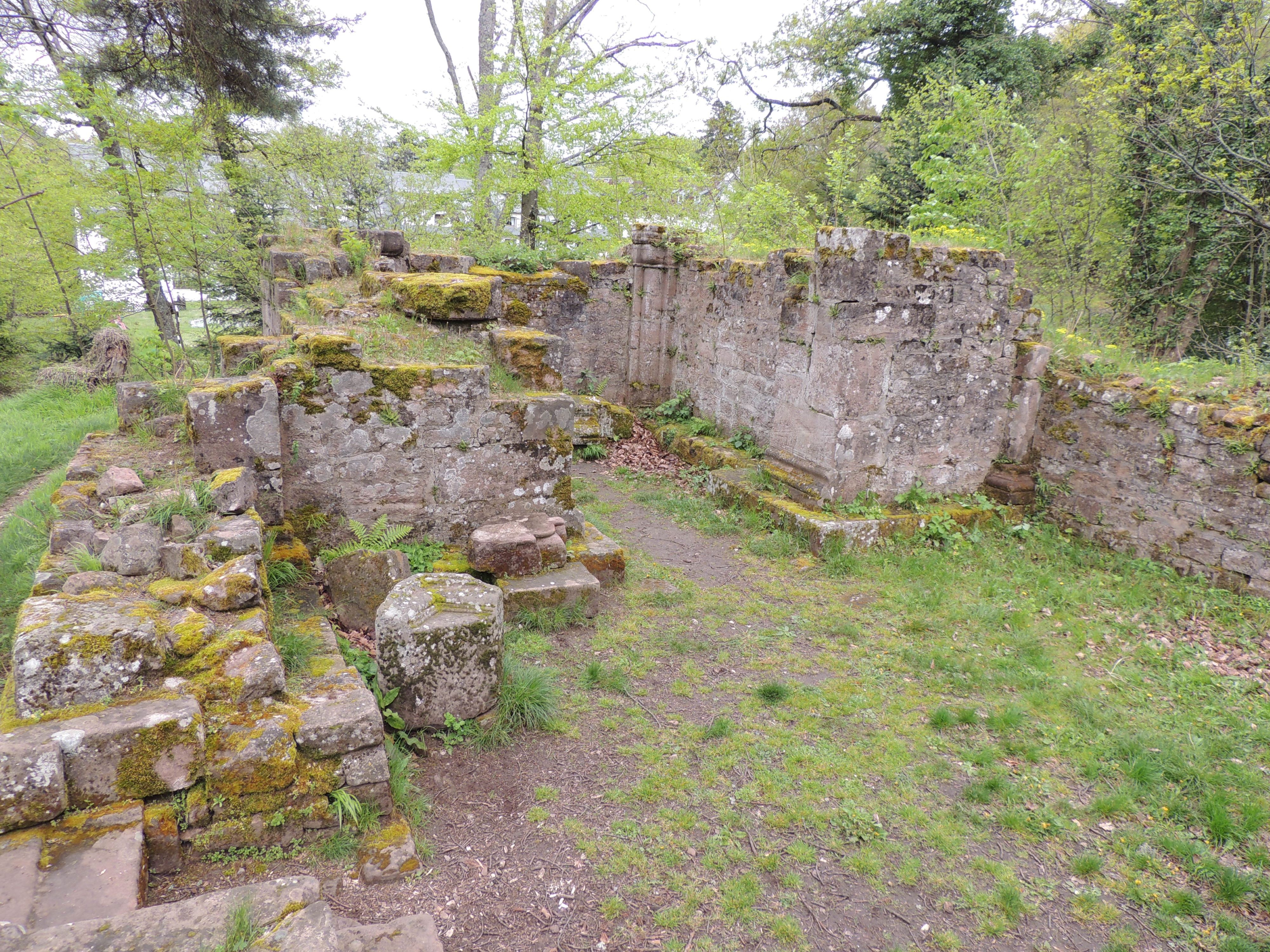 Les vestiges de la Chapelle Saint-Jacques (XIIème siècle)